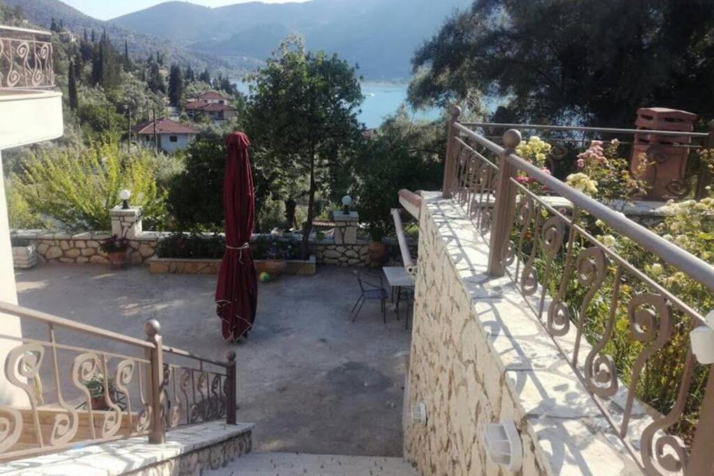 Thea Family Apartments 3 Yénion Dış mekan fotoğraf